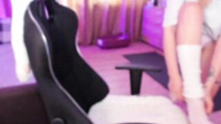 Katrina_George spanking her ass