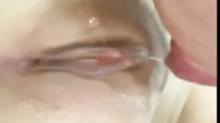 Adelainka twins tongue each other's pussy