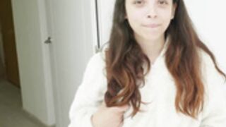 hi, welcome... and 32 seconds later cum in her mouth