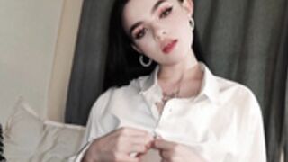 Stussy 211129 0445 CloseUpOpenPussy