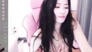 Mandy-Nicole naked pussy