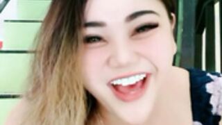 Ayang Flashing in Stair