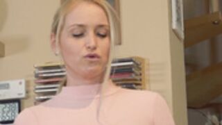 KathiaNobili - Valentine's date with your MOM