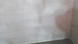 marayhaxox sucking dildo and pee