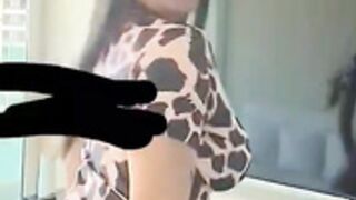 Latino twerk 2