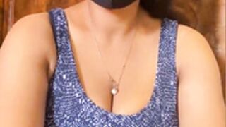 HaaniKaur remove top