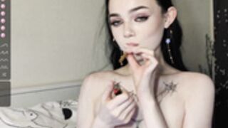 Stussy 220122 0925 CloseUpNora