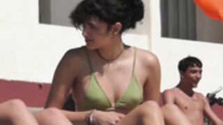 Long Candid Beach Teens Exposed Video – Sexy Candid Gir