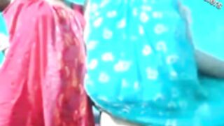 sexy siren lesbian show.