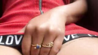 Nalgonasex_ squirt in the bus publc