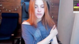 Lemon_Girl_ braless nipslips on 27 June 2023