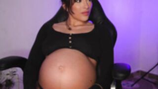 avawhite sexy pregnant belly 4