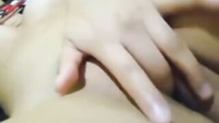 Me envia un video tocandose en casa