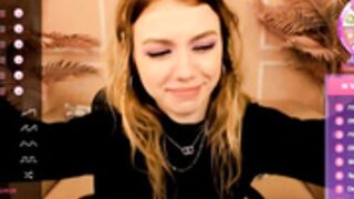 bethmad 211129 cute shy russian girl bare tits01