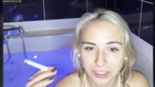 cam girl 228