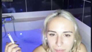 cam girl 228
