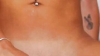 Fannyshark Lollipop Masturbation 1080x498