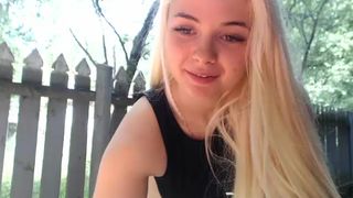 innocent_doll naked tits outdoor