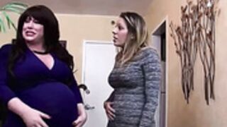 Blow up girls:Water and air belly expansion