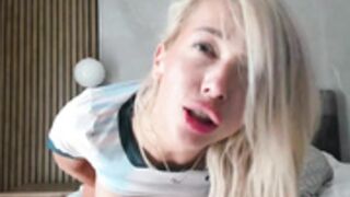 saradimond dildo in pussy - 29-06-2023