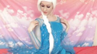 Sammysable Frozen dildo play