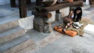 Shemale Isabelly Ferraz suck a cock