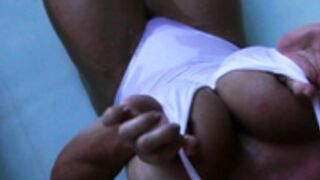 Aleesha Y sexy bating