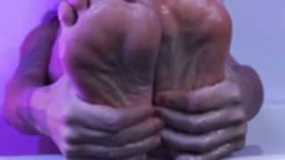 MilfParadise ASMR - Hot Sensual Bubble Bath