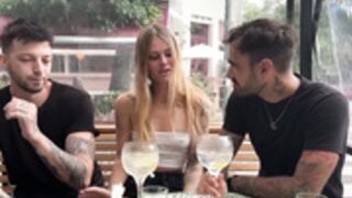 Sammmnextdoor threesome messy