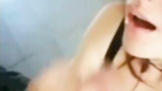 I'm looking for her name, help me pls!