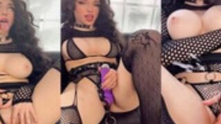 Amouranth ⭐️ First Time Squirting 💦