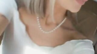 Risky masturbation in a public car park