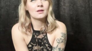 sexy alt girl joi