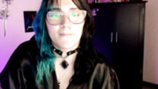 Issis_deamon aka yisel is a cocksucking emo