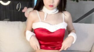 Meriol bunny tease