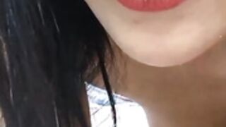 Soniya in sexy mood