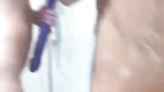 Toochi kash four girls in shower