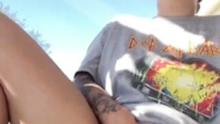 Jada Conbreezy outside fingering and squirt