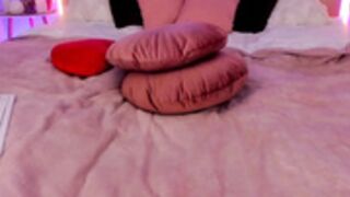 KateBlansh Лера Токарска мразота и блядь с Одессы сосёт