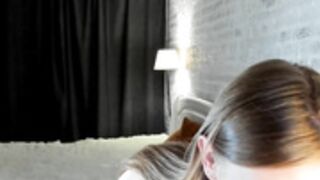 Shes back, sweet_sophieeee this time