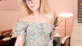 Lottie_shine ticket show nude