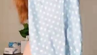 Amouranth Doctor Tests My GAG By Cumming In My Mouth