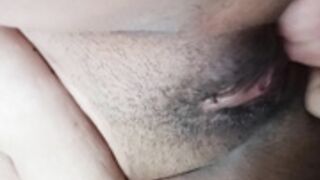 dahianita_23 recibiendo lengua