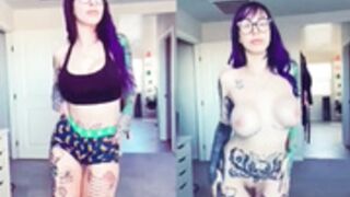 Tiktok vs Onlyfans splitscreen