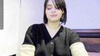 yourfreakygirl flashing boobs