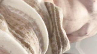 AkariCreams OnlyFans Chubby Asian Squeal & Squirting