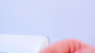 Kittycaitlin uses a dildo to have orgasms