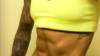 abs flexing comp