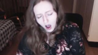 Thick chick moaning asmr