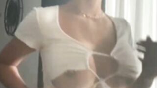 NicoleBella vip pre-show and nude shower